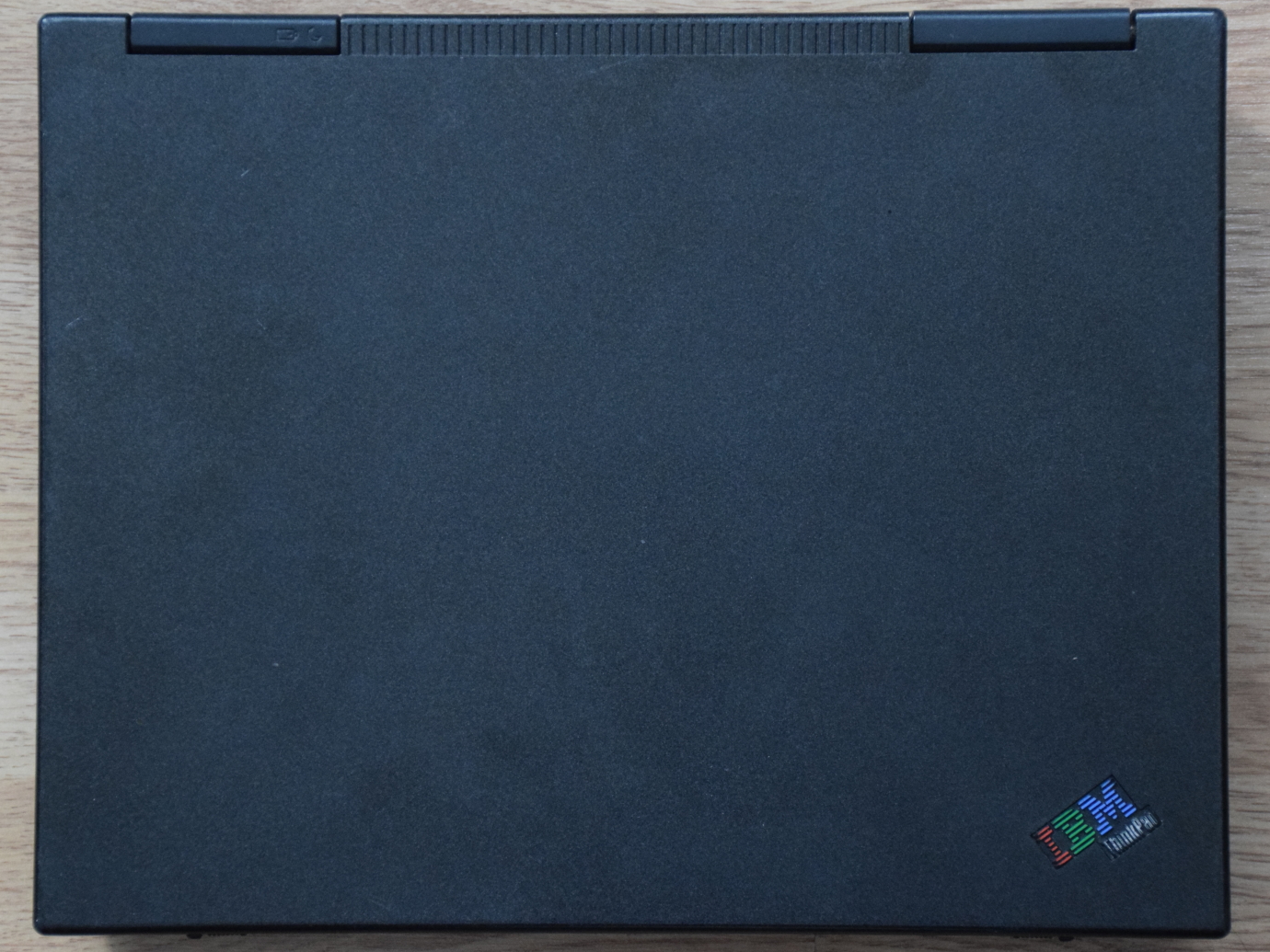 IBM ThinkPad 240X - Dessus