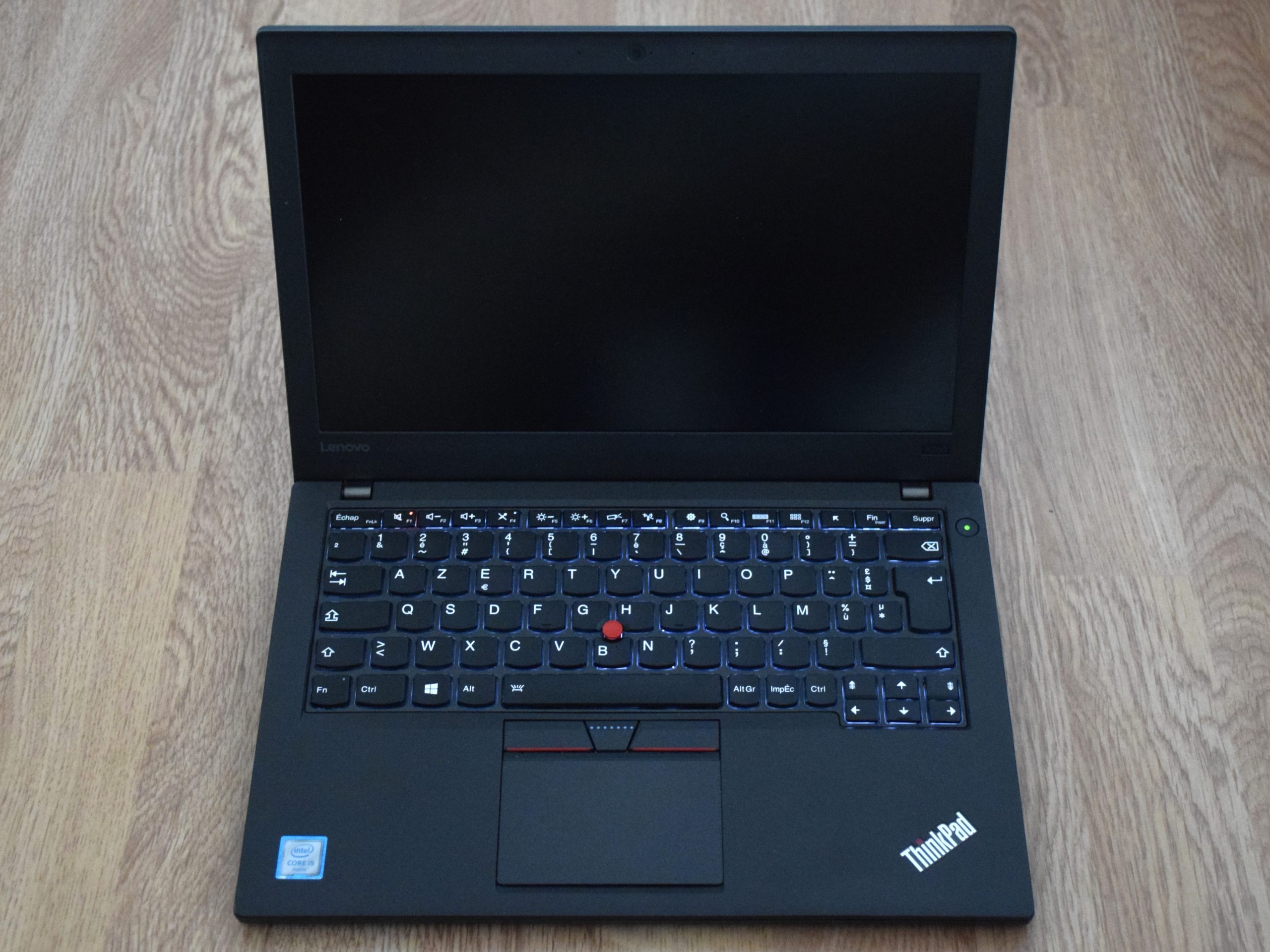 Lenovo ThinkPad X260 - Face