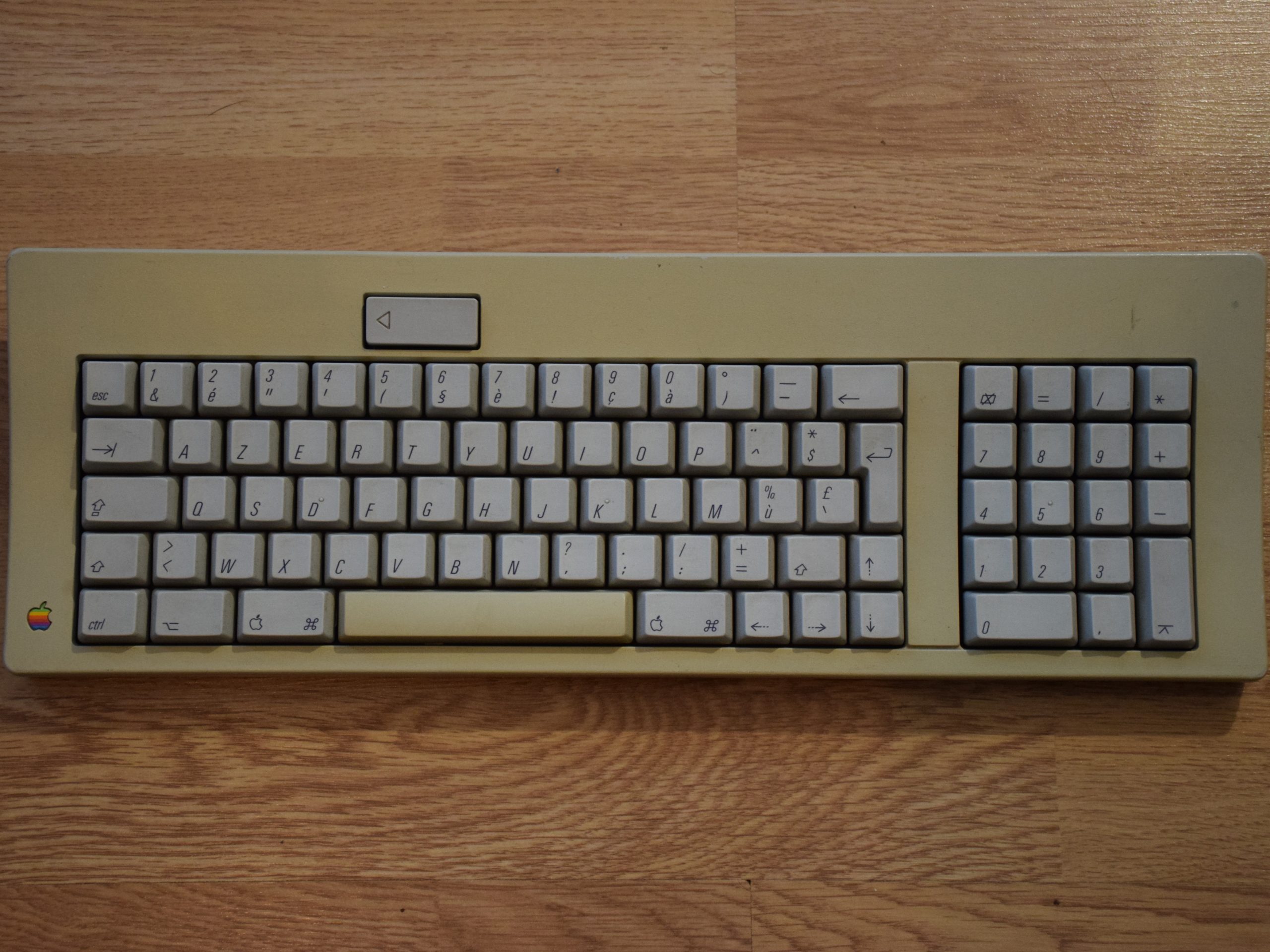 Apple Keyboard MO118